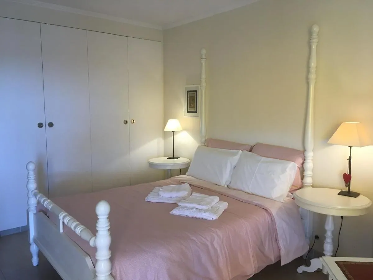 Bel appartement climatisé vue mer à 50 m de la plage Cagnes-sur-Mer